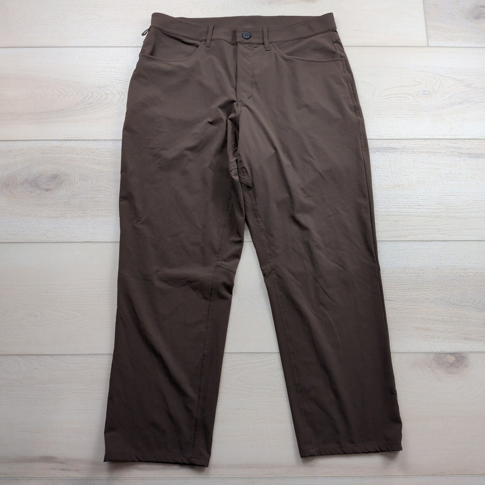 Alo Yoga Repetition Technical Stretch Pants Mens 34R Brown 5-Pocket 34x28